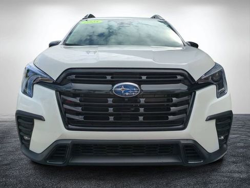 Used 2025 Subaru Ascent Bronze Edition image 9