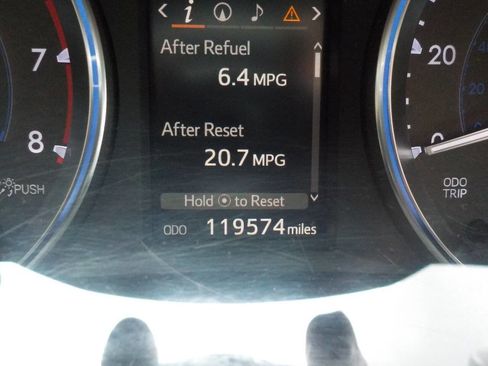 Used 2016 Toyota Highlander XLE AWD/4WD image 15