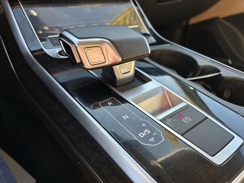 Used 2021 Audi Q7 2.0T Premium Plus w/ Premium Plus Package image 52