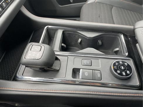 Used 2023 Nissan Pathfinder Rock Creek AWD/4WD image 30