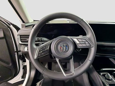 Used 2025 Buick Envision Preferred AWD/4WD image 14