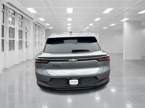 New 2026 Chevrolet Equinox EV LT image 6