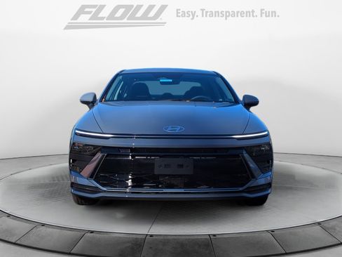 New 2026 Hyundai Sonata SE image 2