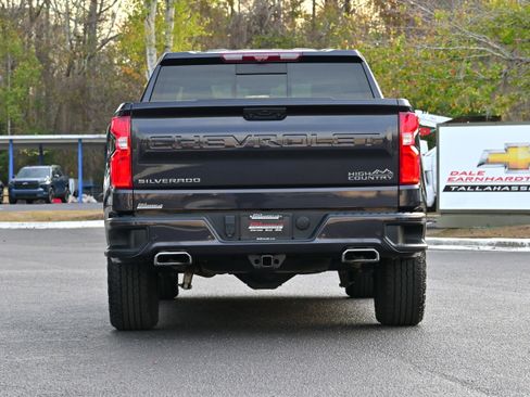 Used 2023 Chevrolet Silverado 1500 High Country w/ Technology Package image 31