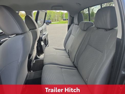 Certified 2023 Toyota Tacoma SR5 AWD/4WD image 17