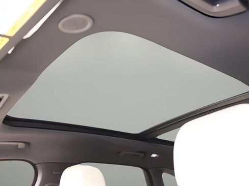 New 2026 Jaguar F-PACE R-Dynamic S image 28