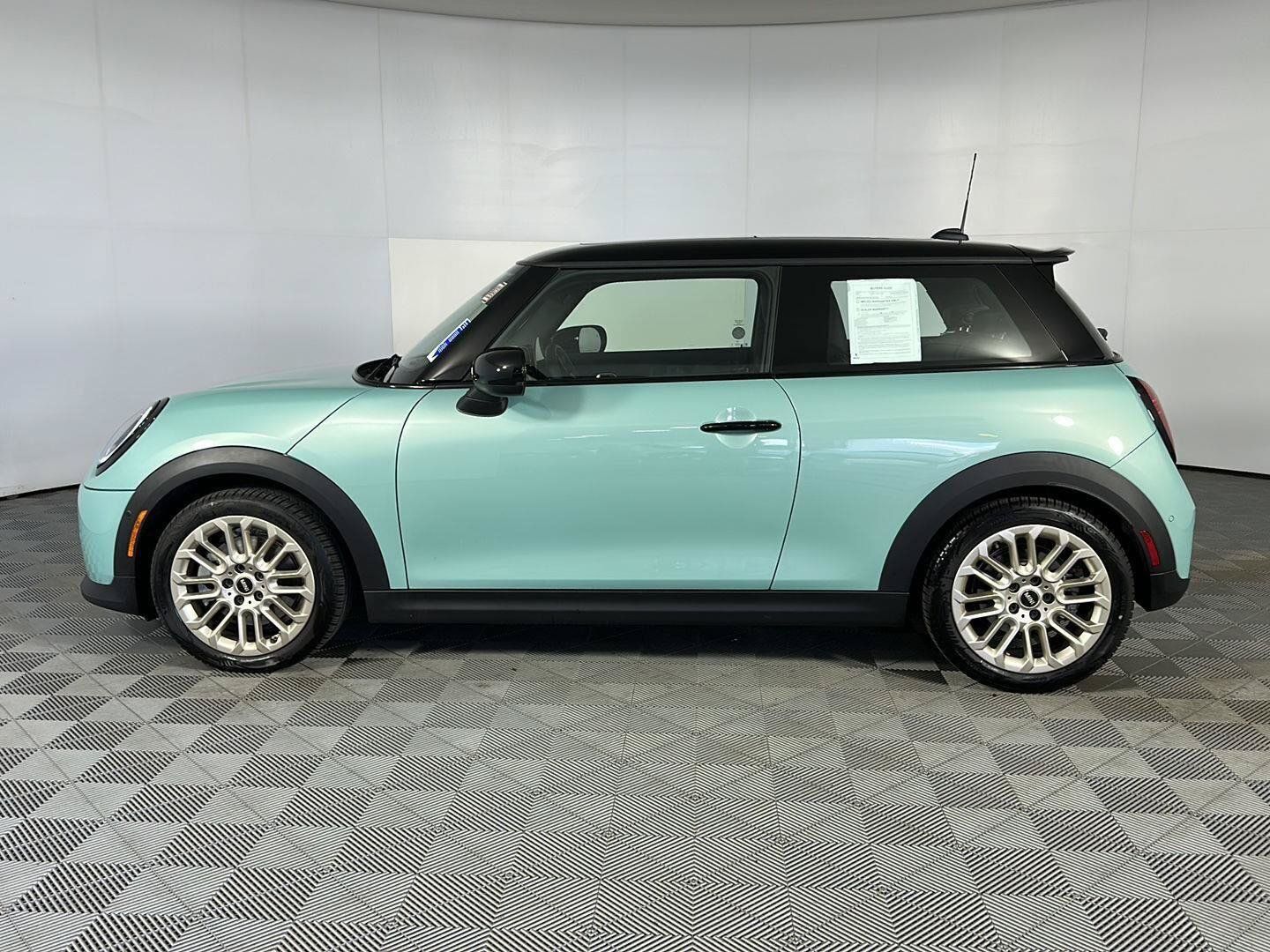 Used 2026 MINI Cooper S FWD image 7