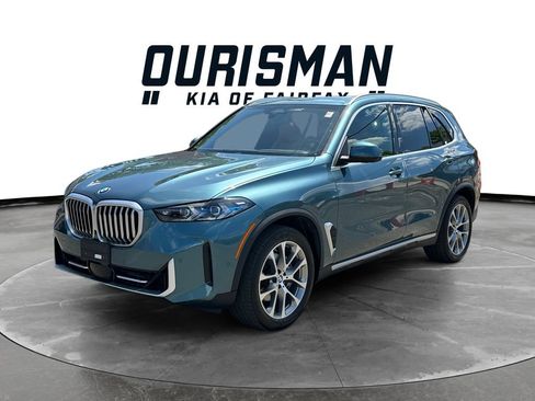 Used 2024 BMW X5 xDrive40i w/ Premium Package AWD/4WD image 2