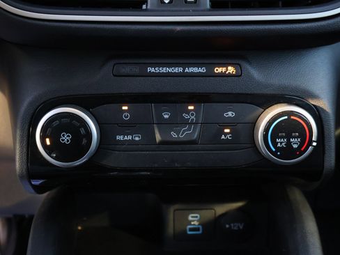 Used 2022 Ford Escape S image 26