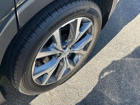 Used 2021 Hyundai Palisade SEL w/ Premium Package image 5