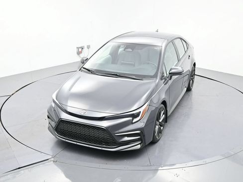 Used 2025 Toyota Corolla SE FWD image 17