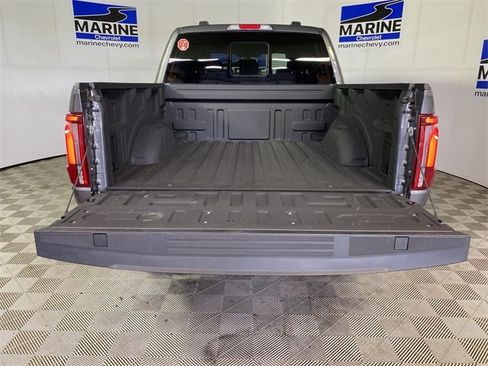 Used 2024 Ford F150 Lariat w/ FX4 Off-Road Package image 32