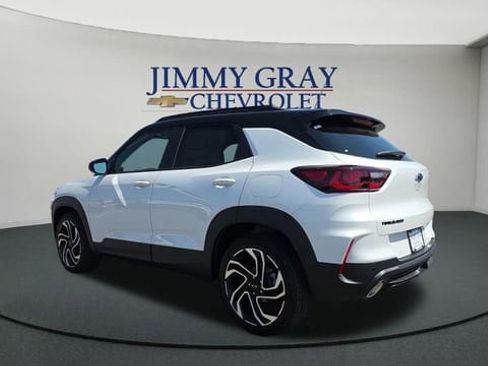 New 2026 Chevrolet TrailBlazer RS w/ Convenience Package image 3