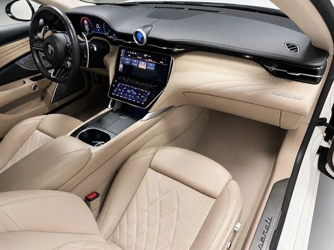 Used 2024 Maserati GranTurismo Modena AWD/4WD image 20