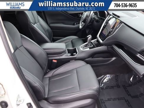 Used 2024 Subaru Outback Limited AWD/4WD image 39