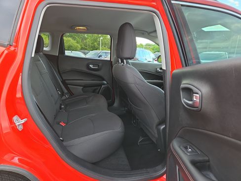 Used 2020 Jeep Compass Sport w/ Cold Weather Group FWD image 27