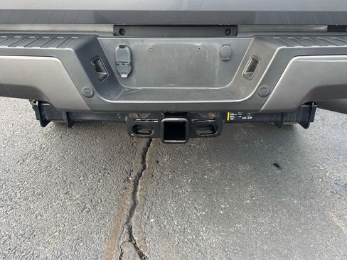 Used 2021 Ford F350 Lariat image 36