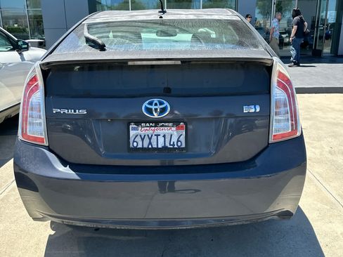 Used 2013 Toyota Prius Four FWD image 2