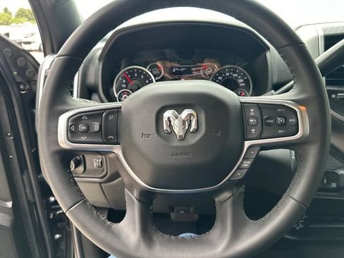 Certified 2025 RAM 2500 Big Horn AWD/4WD image 28