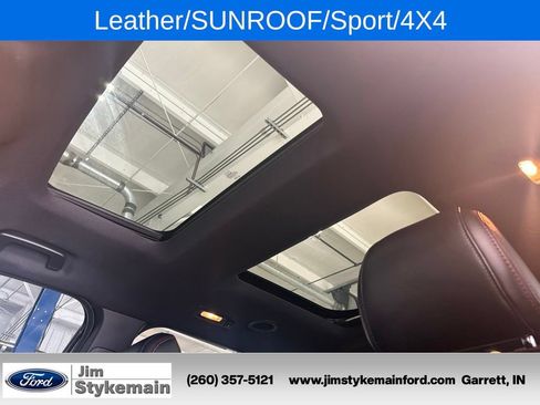 Used 2016 Ford Explorer Sport w/ Equipment Group 401A AWD/4WD image 3