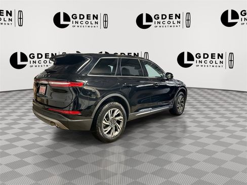 Certified 2025 Lincoln Corsair AWD w/ Equipment Group 101A image 8