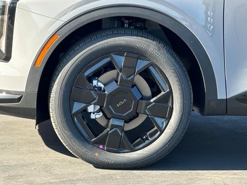 New 2026 Kia Sportage X-Line image 25