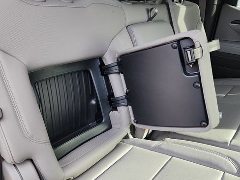 New 2026 GMC Sierra 1500 SLT w/ SLT Premium Plus Package image 46