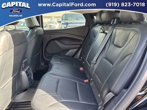 Used 2025 Ford Mustang Mach-E Premium image 19