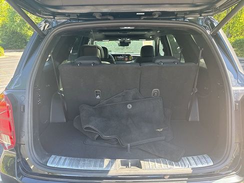 Used 2025 Hyundai Palisade Calligraphy FWD image 25