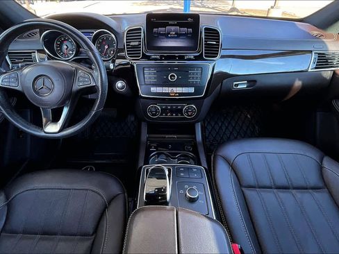 Used 2019 Mercedes-Benz GLS 450 4MATIC image 16