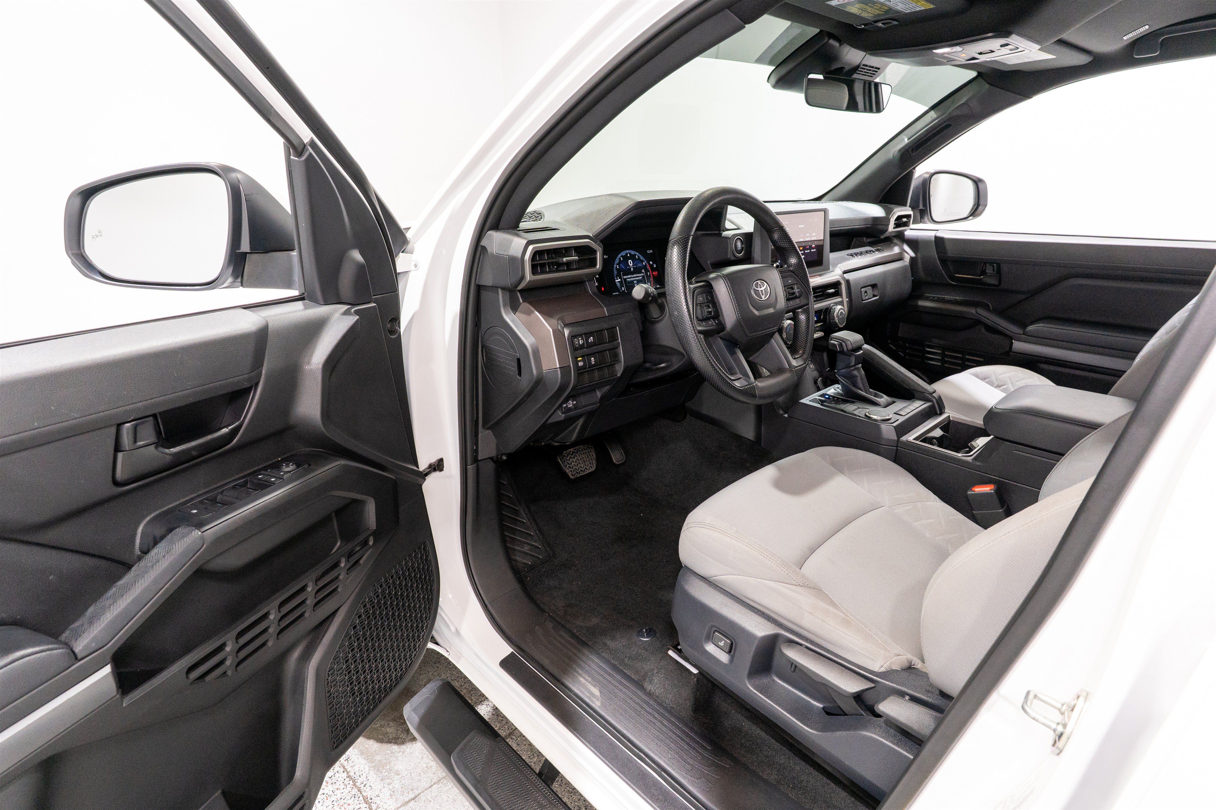 Used 2024 Toyota Tacoma SR5 RWD image 13