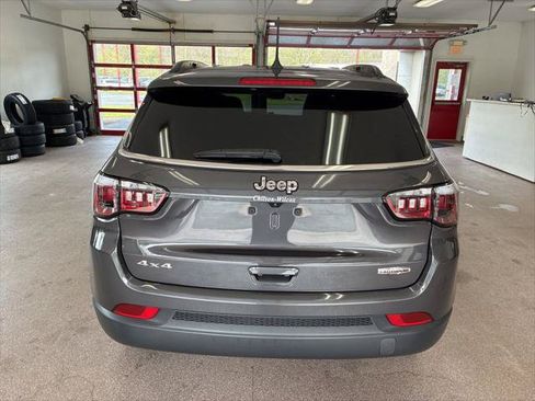 Certified 2024 Jeep Compass Latitude AWD/4WD image 13