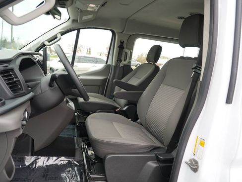 Used 2024 Ford Transit 350 XLT RWD image 12