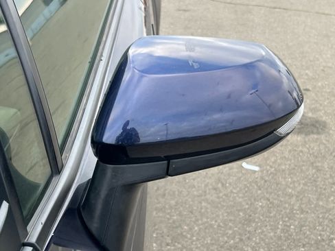 Used 2023 Toyota Corolla SE image 20