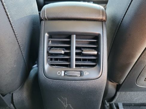 Used 2020 Kia Niro EX Premium FWD image 18