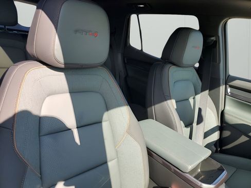 New 2026 GMC Terrain AT4 w/ Convenience Package III image 15