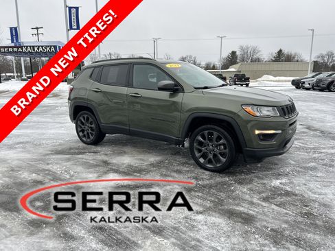 Used 2021 Jeep Compass Latitude w/ Driver Assistance Group image 1