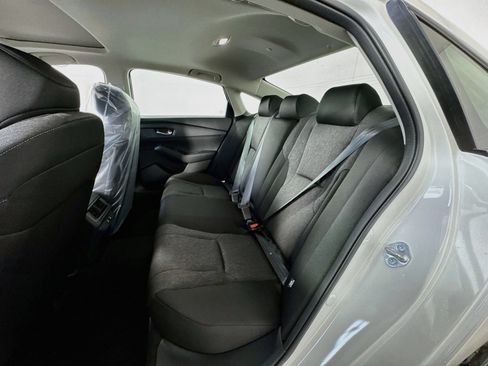 Used 2025 Honda Accord SE image 10