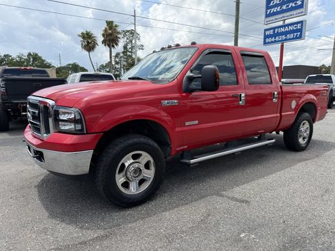 Used 2006 Ford F250 Lariat AWD/4WD image 2