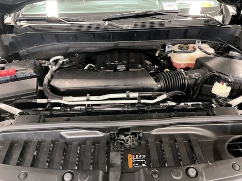 Used 2023 Chevrolet Silverado 1500 LT AWD/4WD image 35