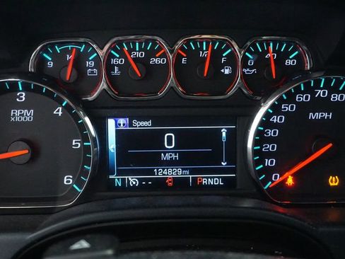 Used 2017 Chevrolet Silverado 1500 LT w/ All Star Edition image 33