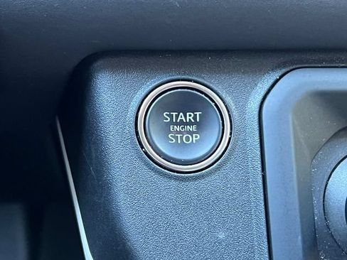 Used 2025 Land Rover Defender 110 S AWD/4WD image 28