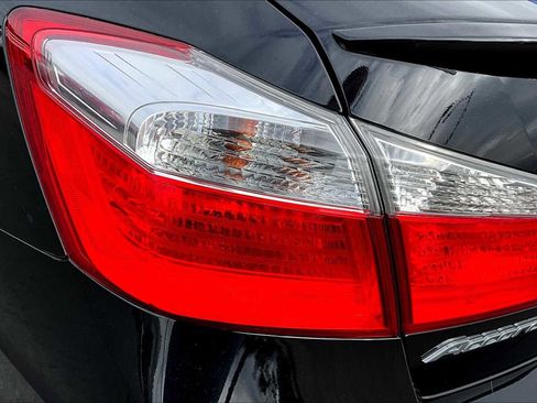 Used 2013 Honda Accord Sport image 28