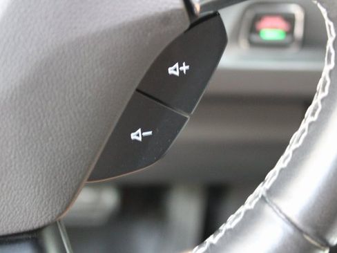 Used 2023 Chevrolet Camaro LT image 14