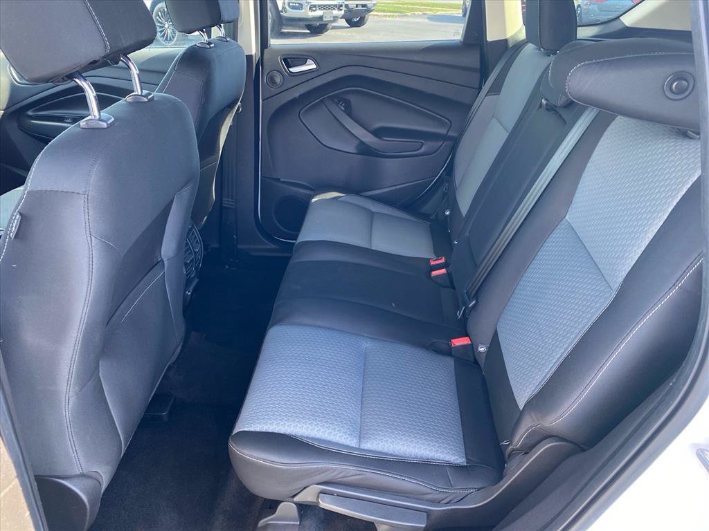 Used 2017 Ford Escape SE w/ Equipment Group 201A AWD/4WD image 22