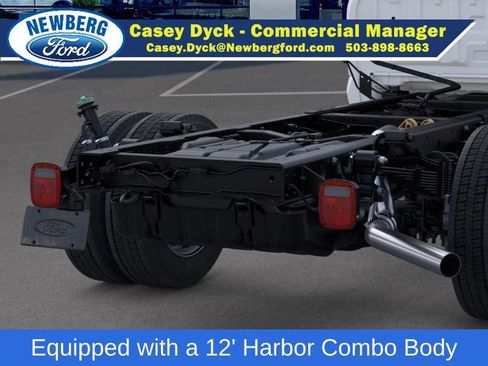 New 2026 Ford F550 4x4 Crew Cab image 21