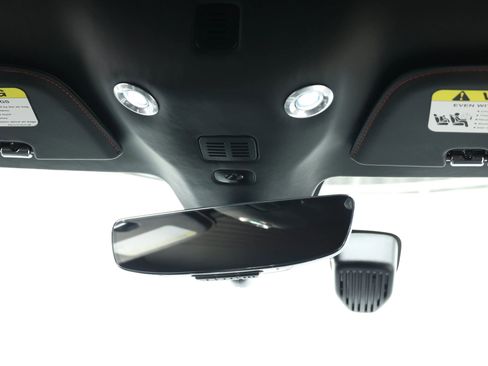 Used 2018 Aston Martin DB11 Coupe image 74