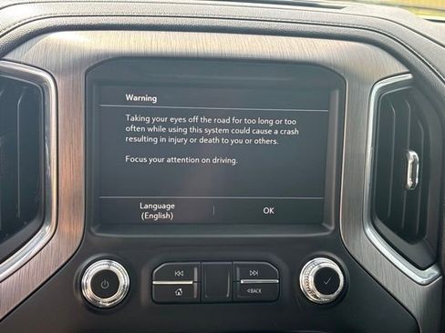Used 2019 GMC Sierra 1500 Denali w/ Denali Ultimate Package AWD/4WD image 10