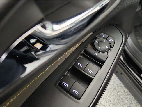 New 2026 Chevrolet Trax ACTIV w/ Driver Confidence Package FWD image 29