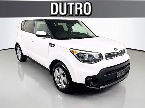 Used 2018 Kia Soul FWD image 1
